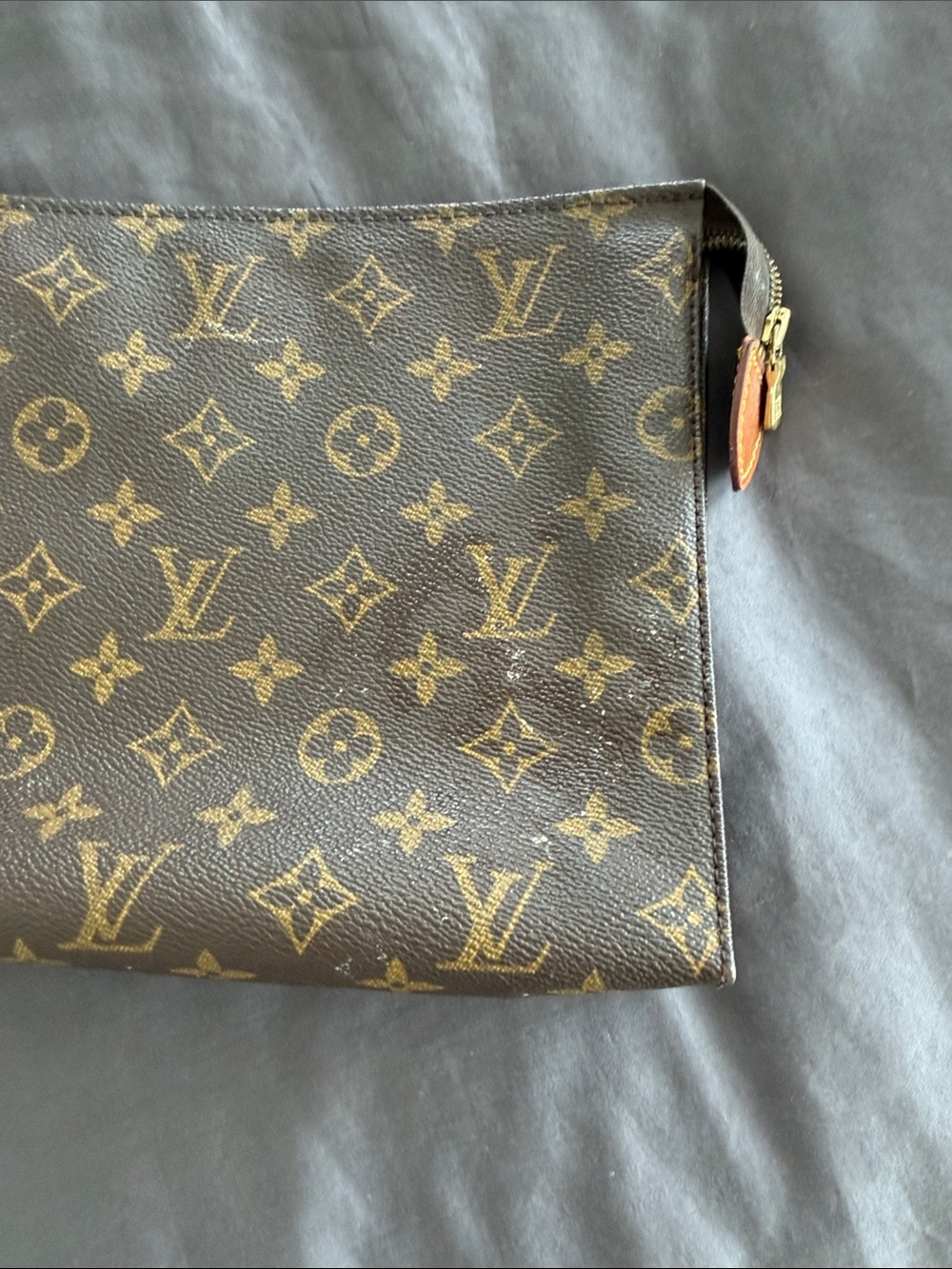 Louis Vuitton Monogram Pouch in Brown and Gold - Picture 3 of 4